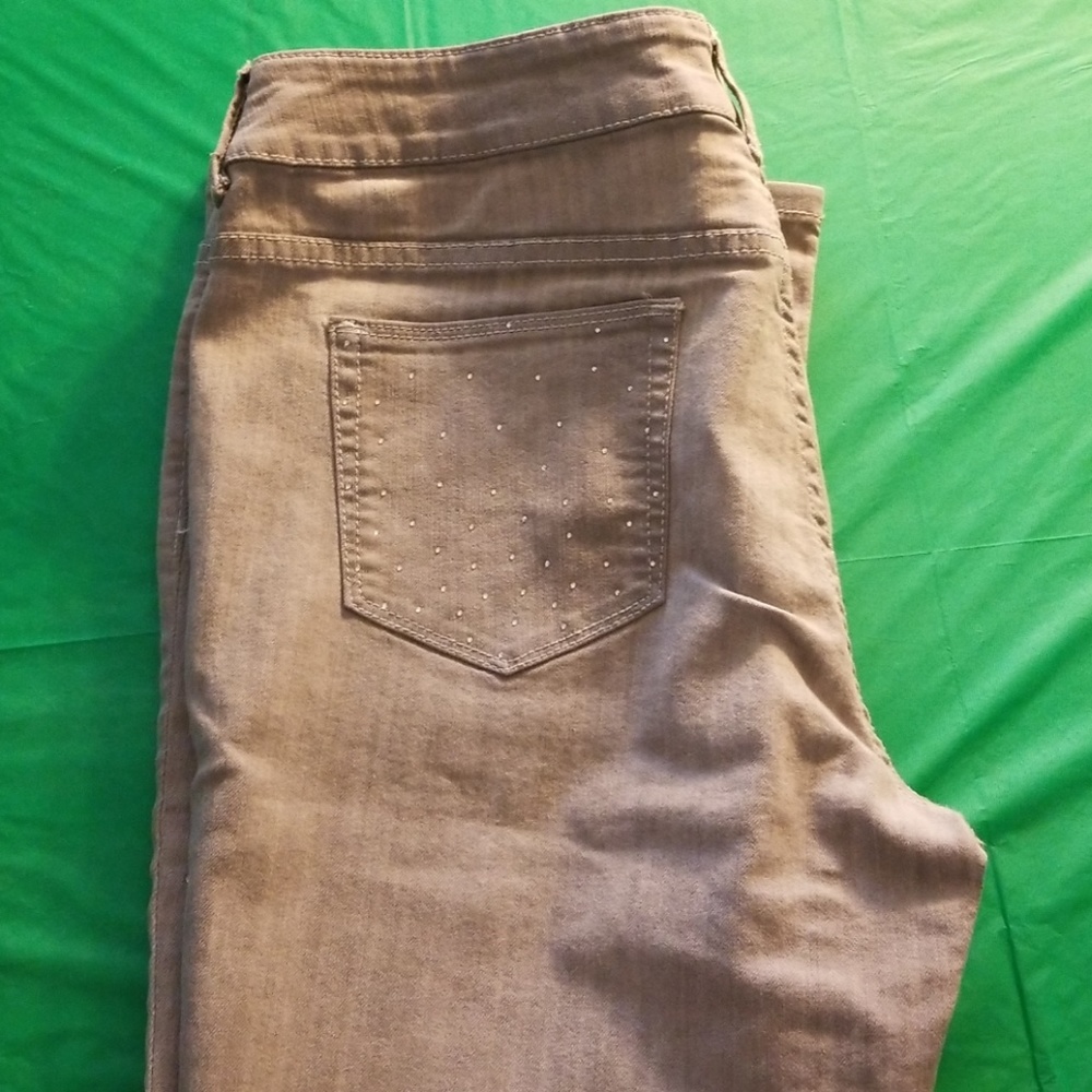 Women's Chico Gray with sequin jeans